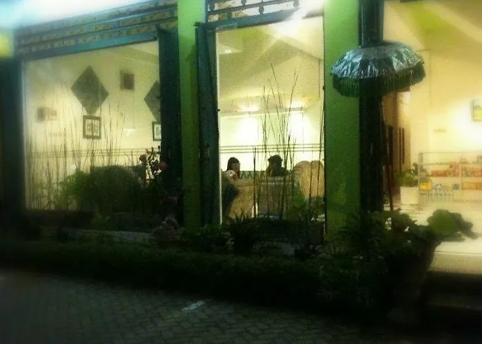 ホステル Wisma Bhinneka Bali *