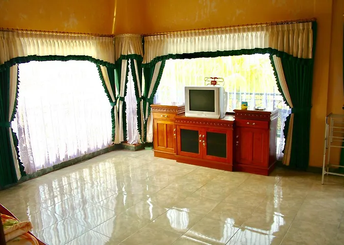 Wisma Bhinneka Bali * デンパサール